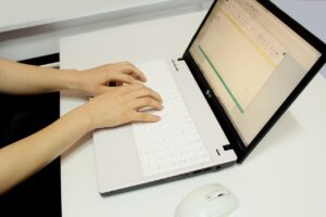 仕事の決断を相談する先はどこがいい？