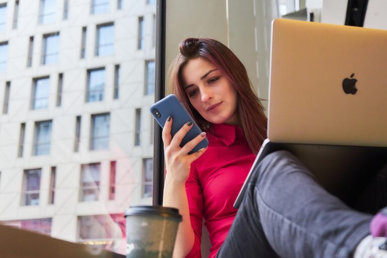 在宅で未経験から転職する際のエージェント利用は可能？