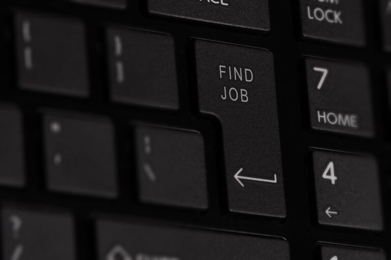 転職エージェントで高年収求人を見つけるためのポイントは？