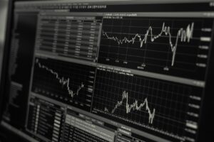 仕事を辞めるタイミングの見極め方は？